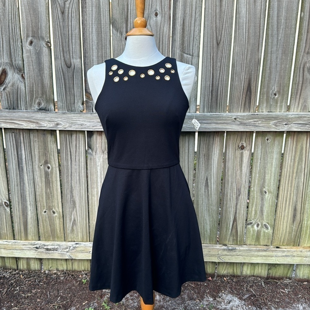 Amanda Uprichard fit and flare dress with grommet details, size medium, NWT!